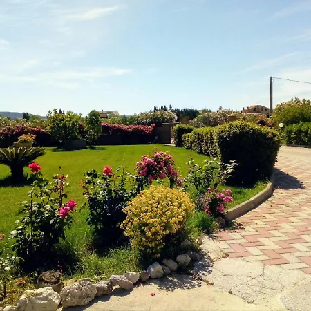 Le Rose Apartment Olmedo