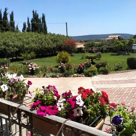 Le Rose Apartment
